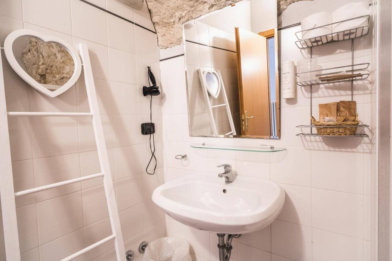 La Cantinota - Locanda De Manincor Rooms Arco Eksteriør billede
