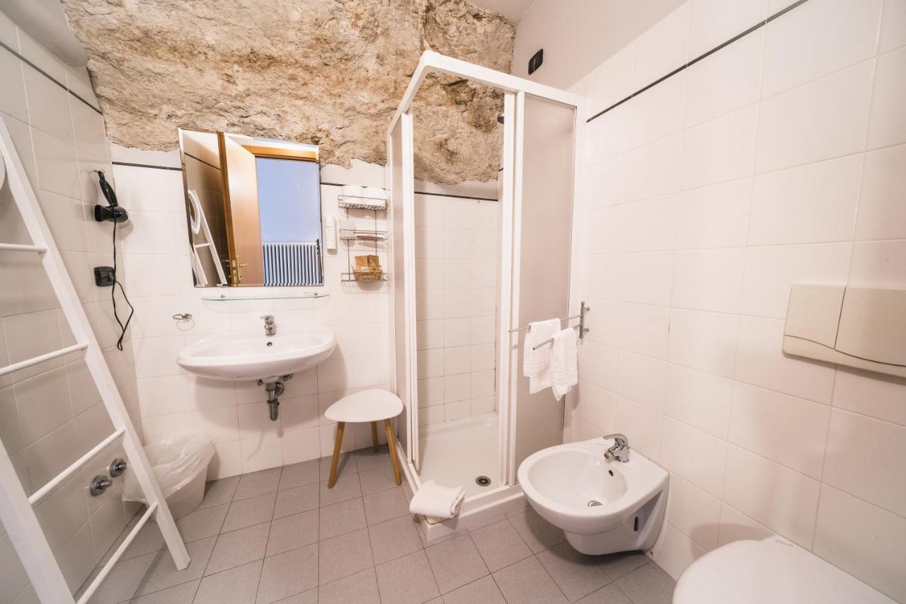 La Cantinota - Locanda De Manincor Rooms Arco Eksteriør billede